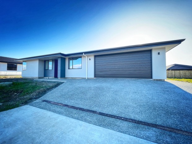 54 Ascot St