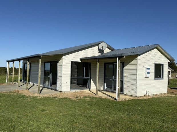PEACEFUL RURAL LIVING NEAR MATAURI BAY