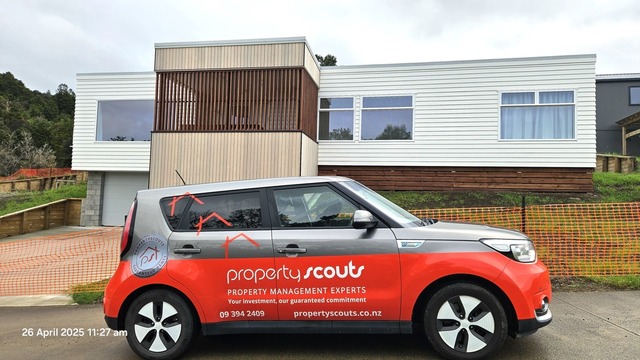 HOSPITAL WITHIN WALKING DISTANCE – NEW & MODERN