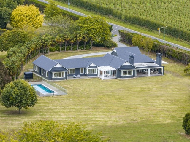 Luxury Country Escape
