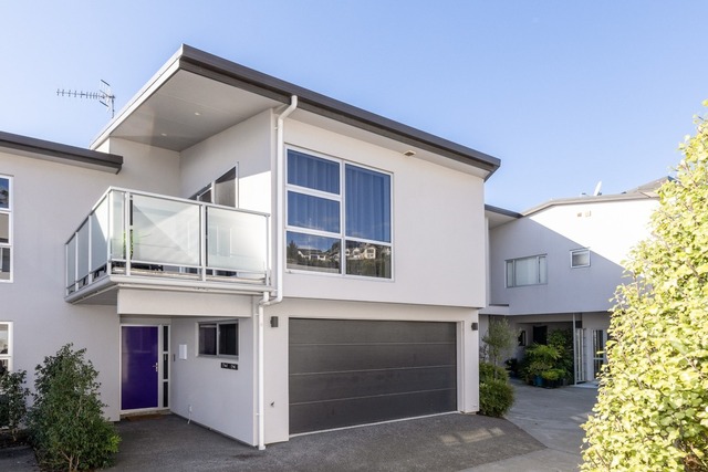 High End Property - Furnished or Unfurnished
