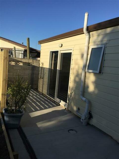 Modern Studio Apartment in Great Flaxmere Location