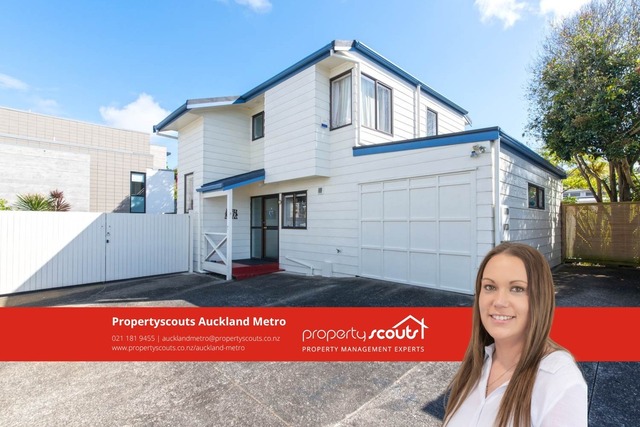 3 Bedroom in the heart of Ellerslie