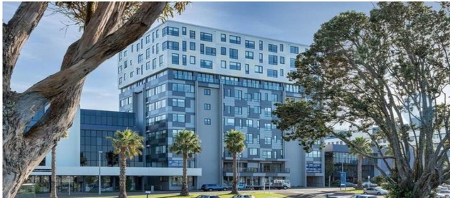 4-Bedroom Apartment for Rent in Manukau CBD