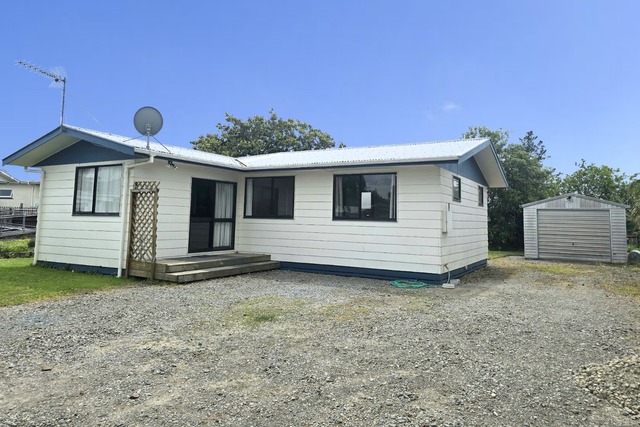 Convenient Living in Lansdowne