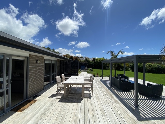 MODERN COMFORT,  SUNNY OUTLOOK,  QUIET KERIKERI LIVING