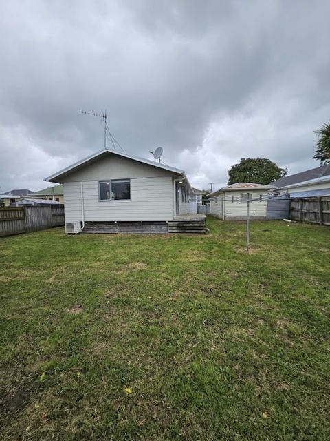 4 Bedroom Home on large Section.