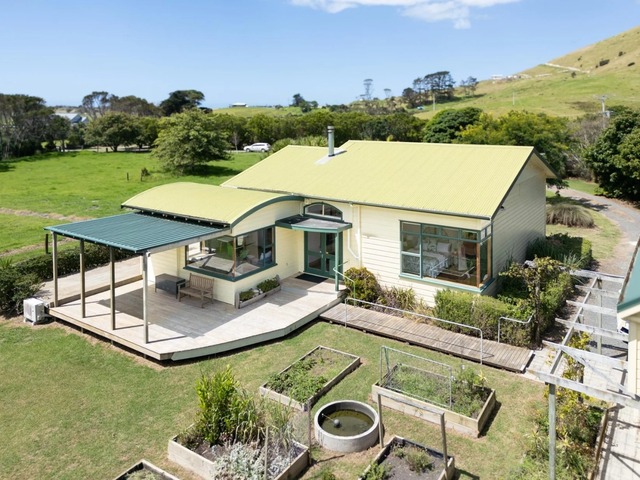 Whangarei Heads : Rural Retreat