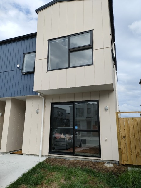 Bring your birds (or small-med pet) to Bellbird