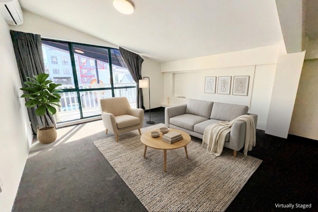 Spacious 4-Bedroom Apartment Near the Top of Cuba Street
