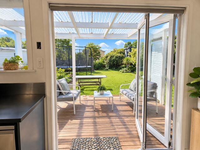 Beautiful Family Home in Quiet Ruakaka Cul-de-Sac
