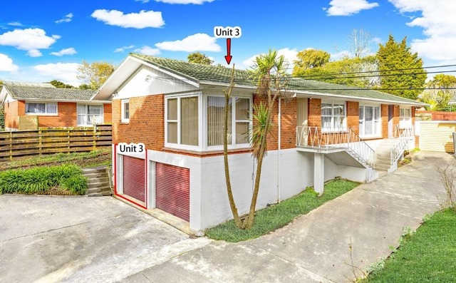 Charming 2-Bedroom Home with Garage – Perfect Location!