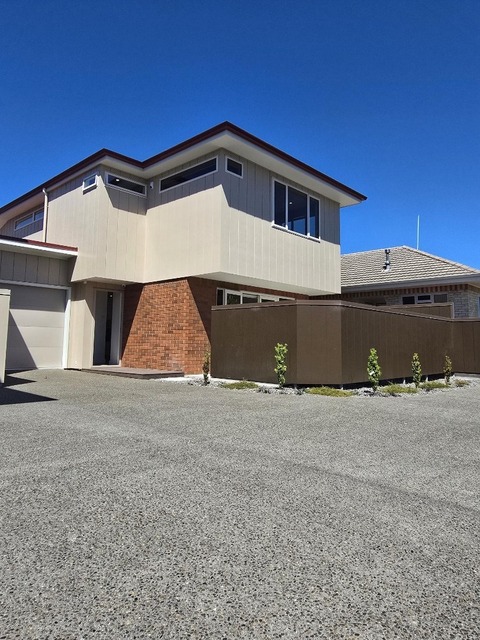 BRAND NEW Townhouse living in Hillcrest